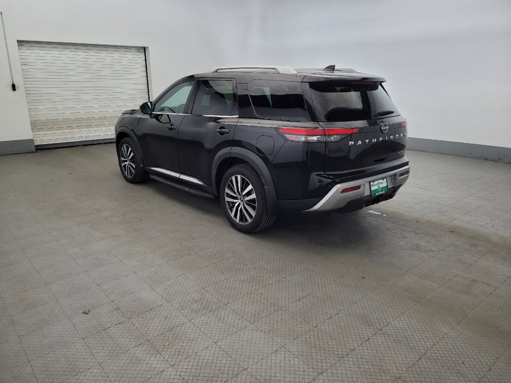 Used 2022 Nissan Pathfinder Platinum w/ Lighting Package (N93) AWD/4WD image 5
