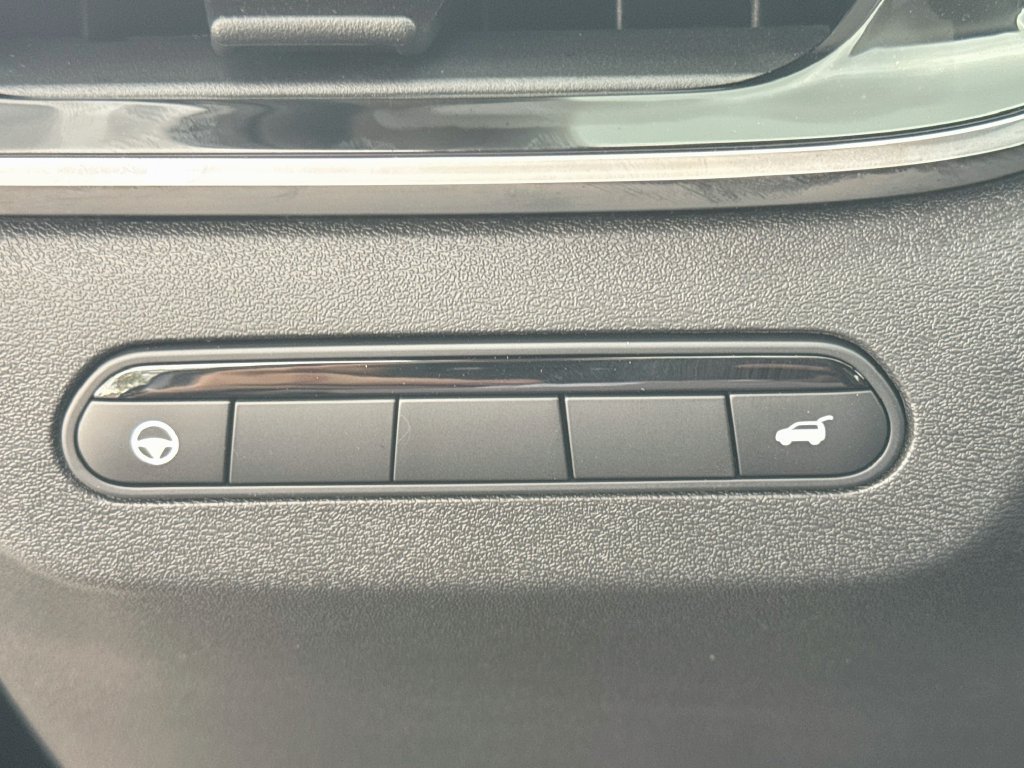 New 2027 INFINITI QX60 Luxe w/ Cargo Package FWD image 10