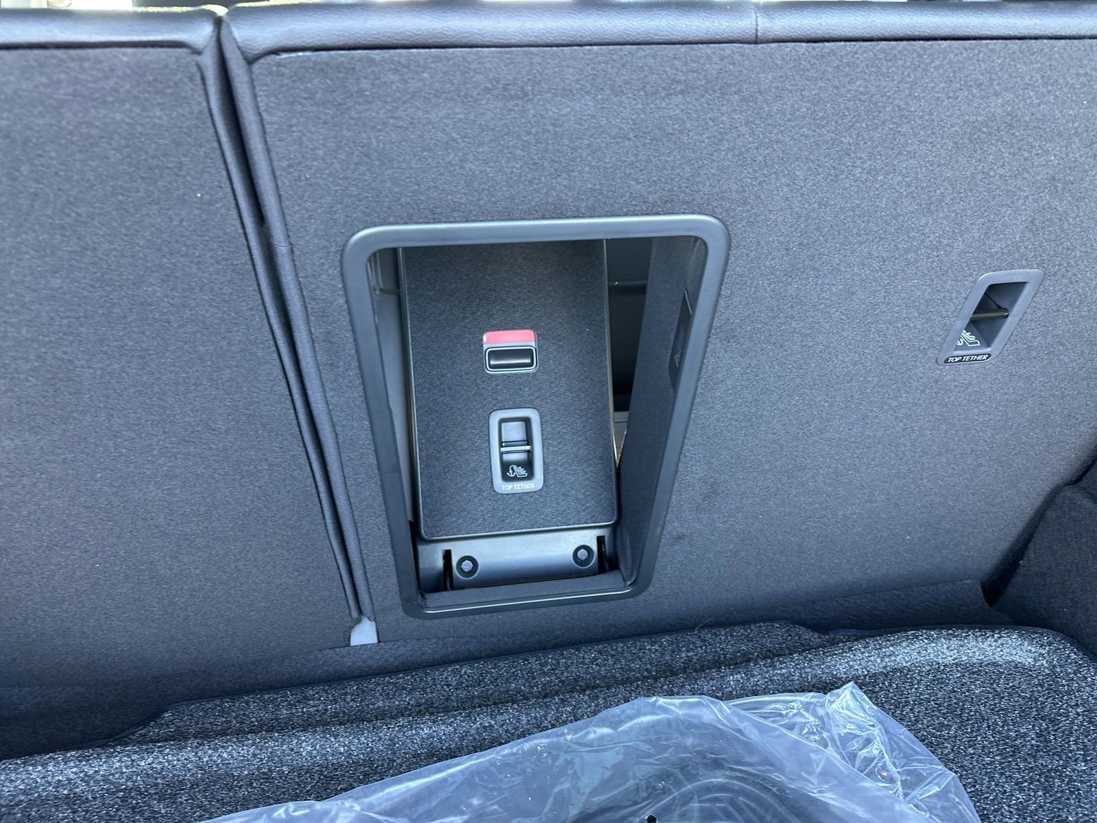 New 2026 Volkswagen Taos SE image 24