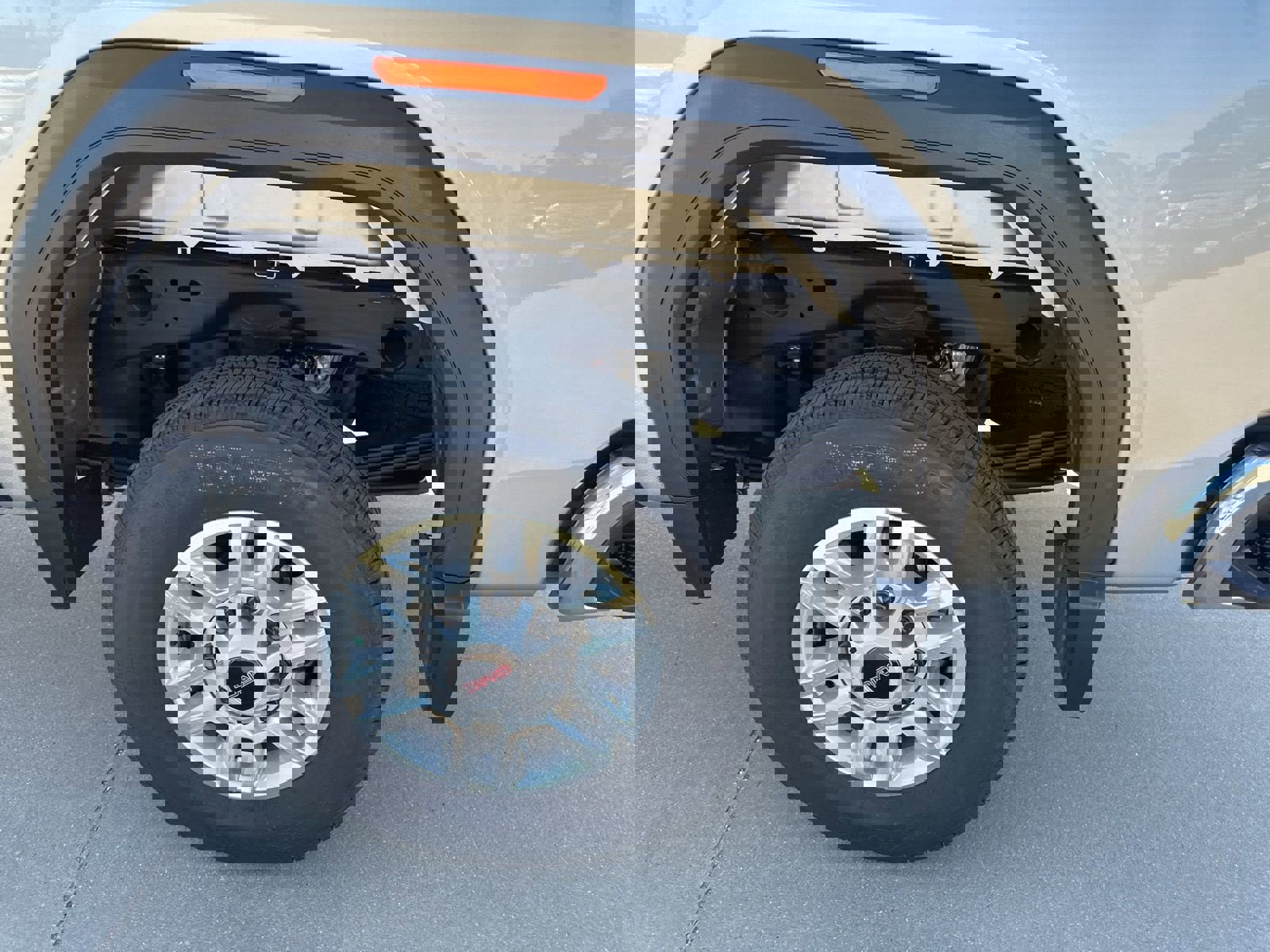 New 2025 GMC Sierra 2500 SLE w/ SLE Value Package; image 15