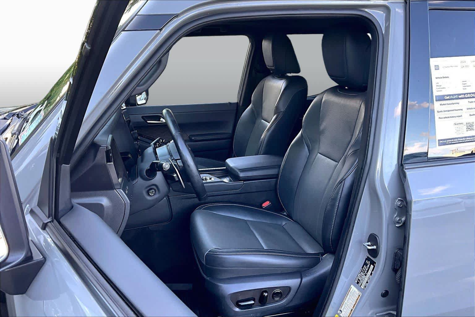 Used 2024 Lexus GX 550 w/ Accessory Package (Z1) AWD/4WD image 9
