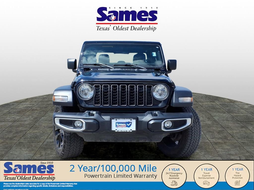 Used 2024 Jeep Gladiator Sport image 2