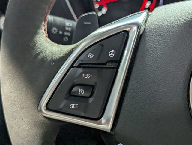Used 2022 Chevrolet Camaro ZL1 RWD image 20