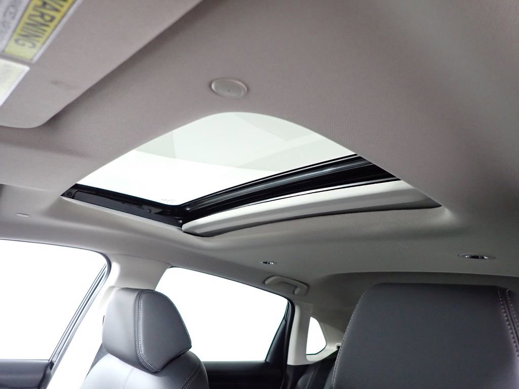 Used 2026 Honda HR-V EX-L image 8