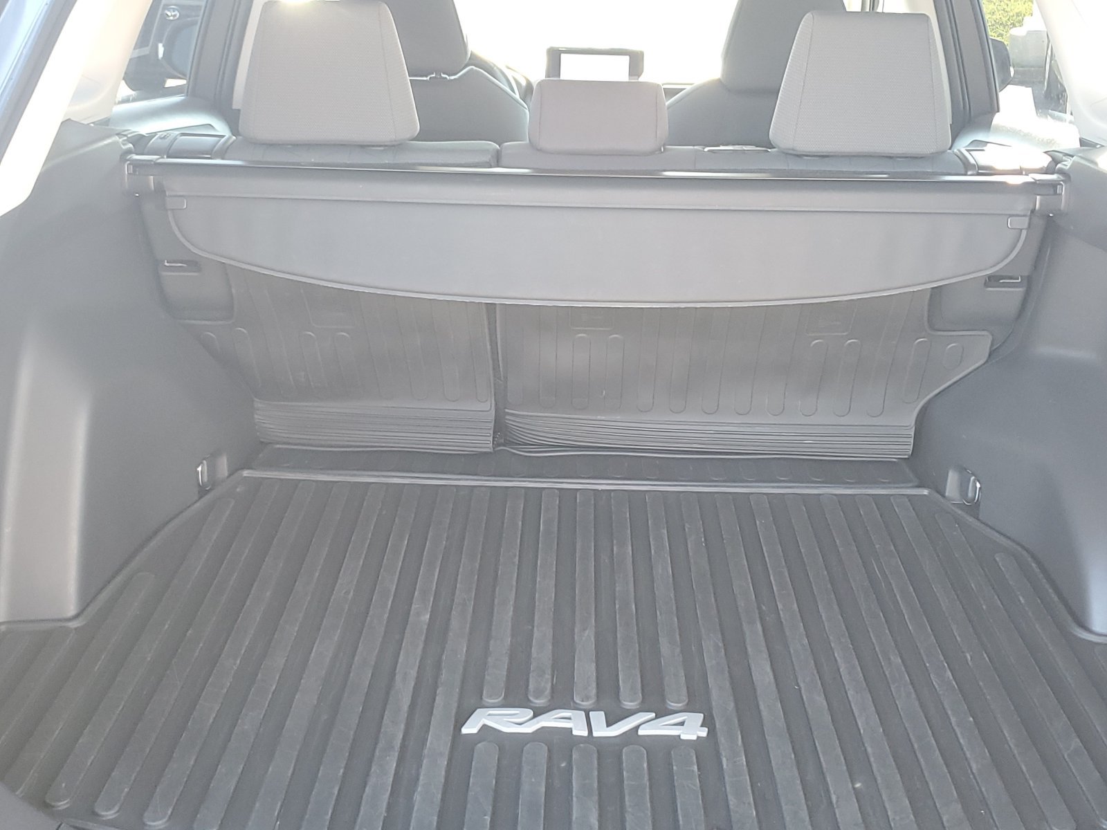 Certified 2025 Toyota RAV4 XLE w/ Convenience Package AWD/4WD image 9