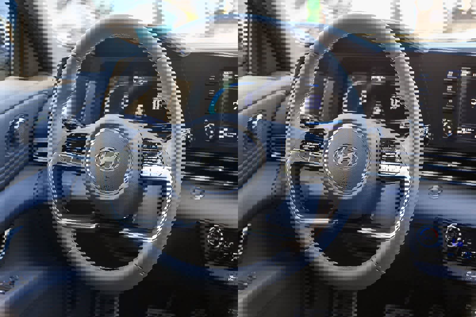 New 2026 Hyundai Elantra Sport image 17