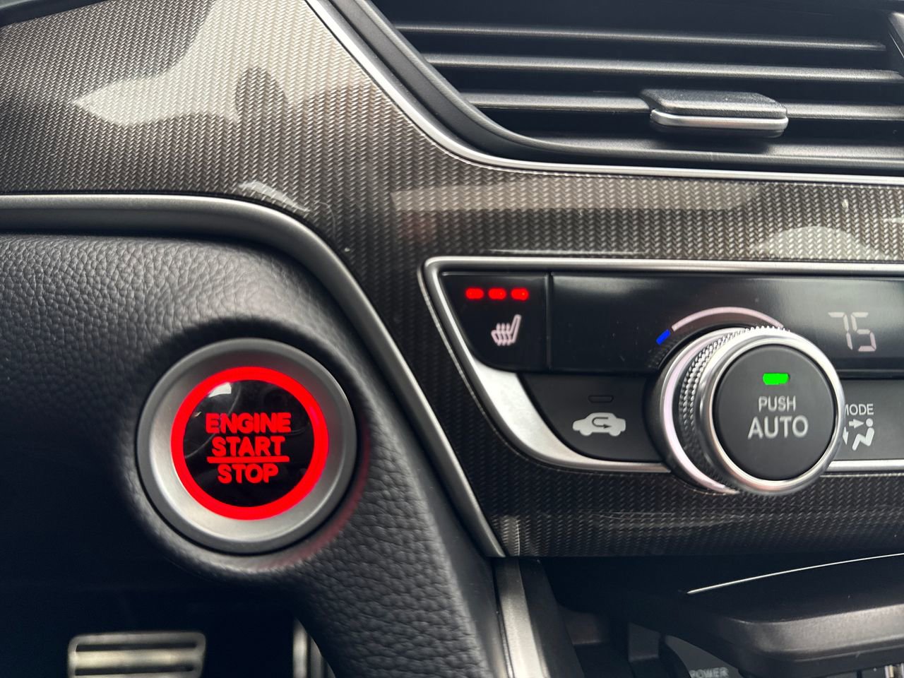 Used 2018 Honda Accord Sport image 23