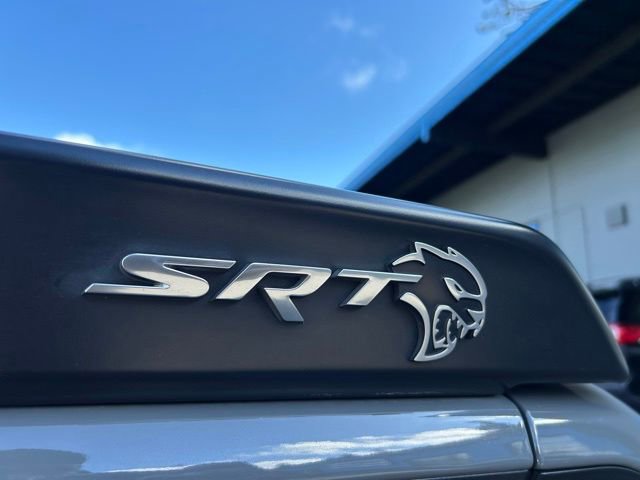 Used 2017 Dodge Challenger SRT Hellcat RWD image 8