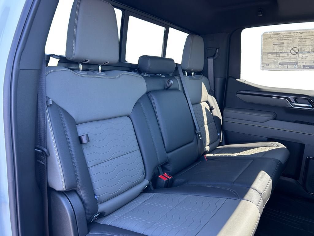 New 2026 Chevrolet Silverado 1500 ZR2 AWD/4WD image 18