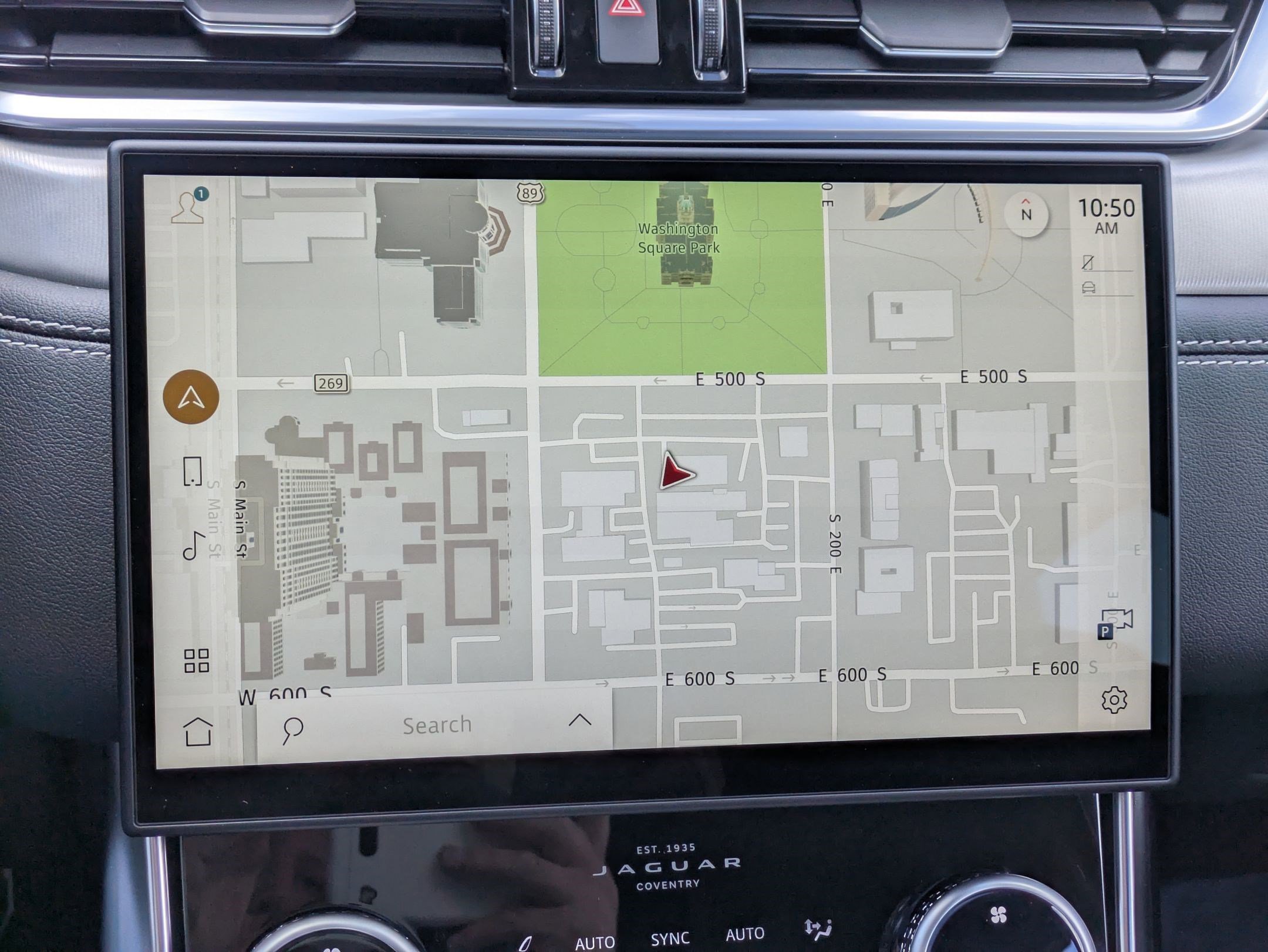 Used 2024 Jaguar XF R-Dynamic SE image 23