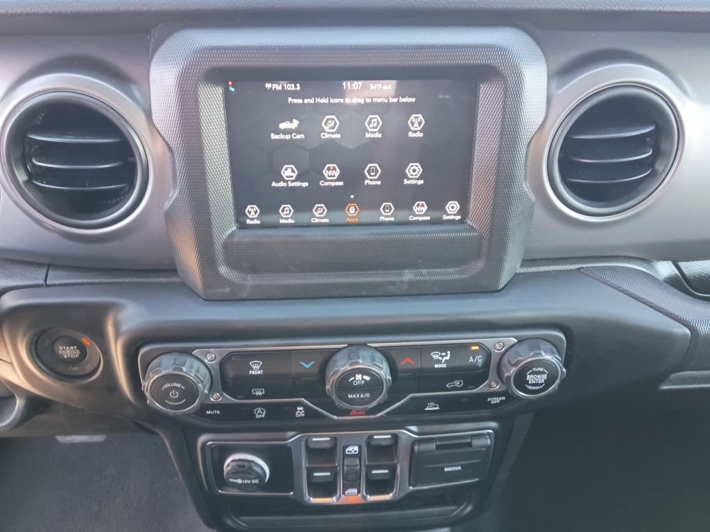 Used 2022 Jeep Gladiator Willys image 8