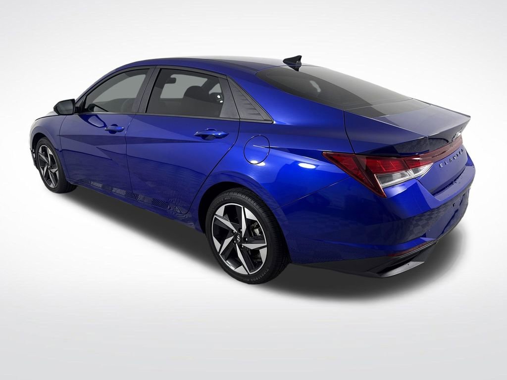 Certified 2023 Hyundai Elantra SEL w/ Convenience Package FWD image 6