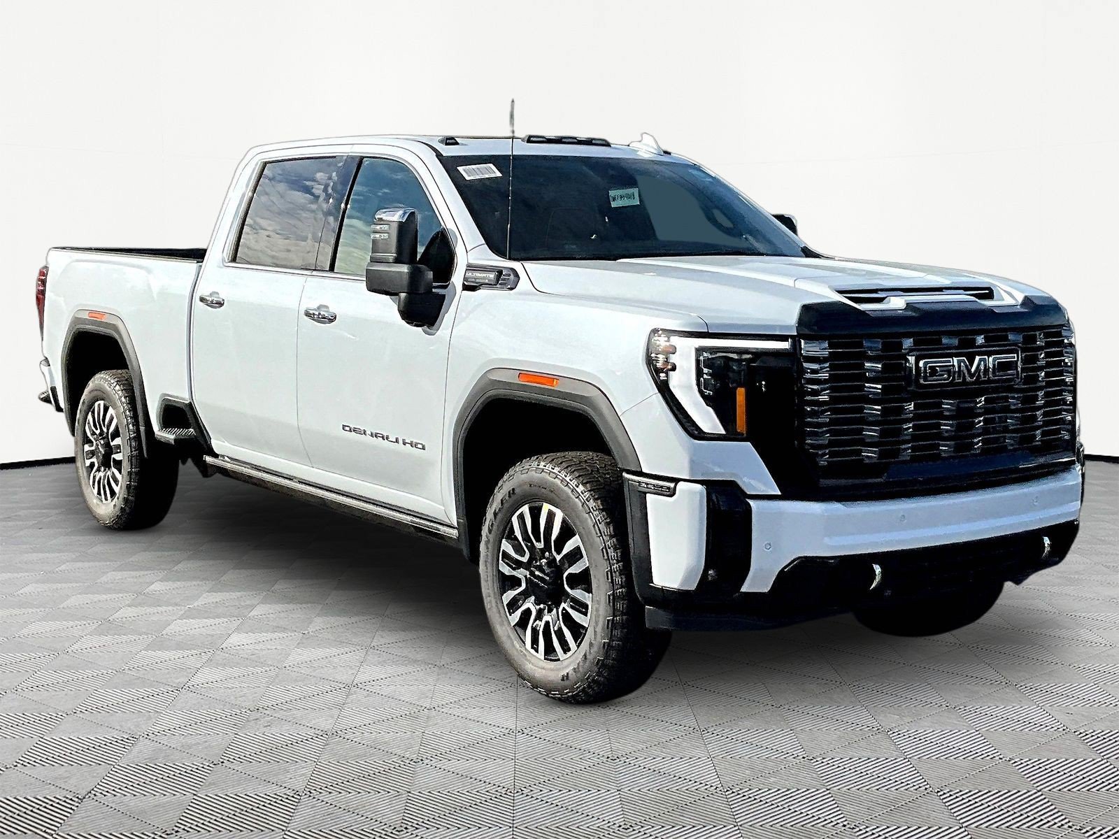 New 2026 GMC Sierra 2500 Denali Ultimate AWD/4WD image 3