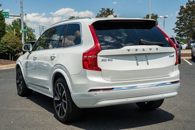 Certified 2023 Volvo XC90 B6 Plus AWD/4WD image 5
