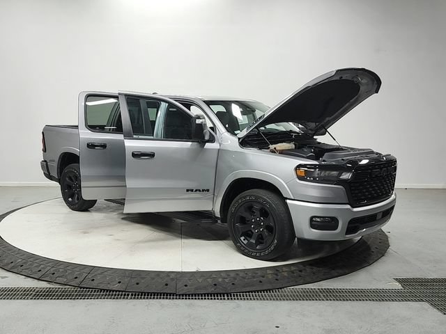 Used 2025 RAM 1500 Lone Star AWD/4WD image 9