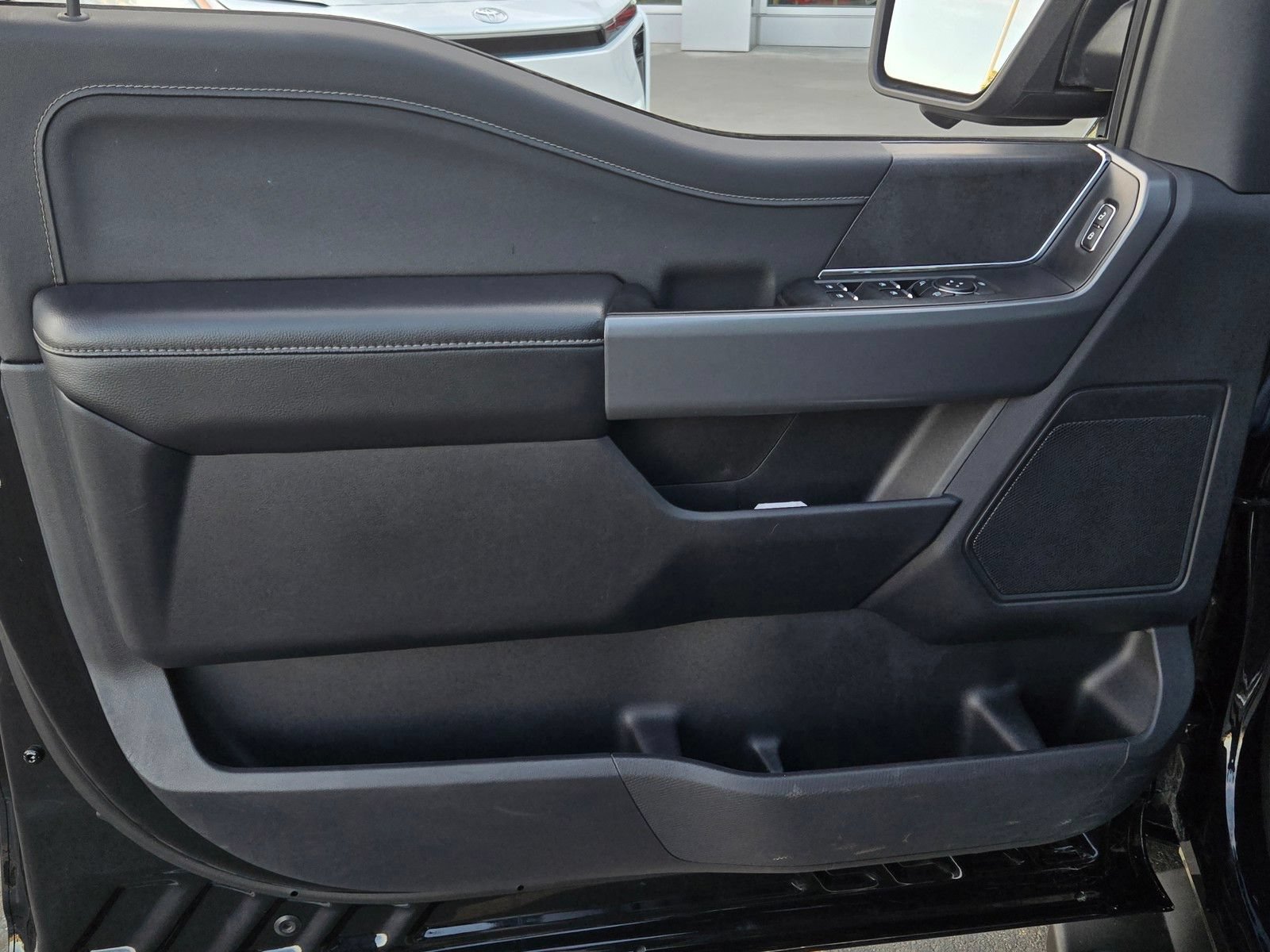 Used 2024 Ford F150 XLT w/ Mobile Office Package AWD/4WD image 9