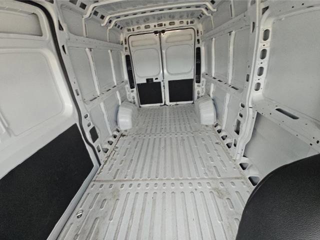Used 2026 RAM ProMaster 2500 w/ Convenience Group FWD image 8