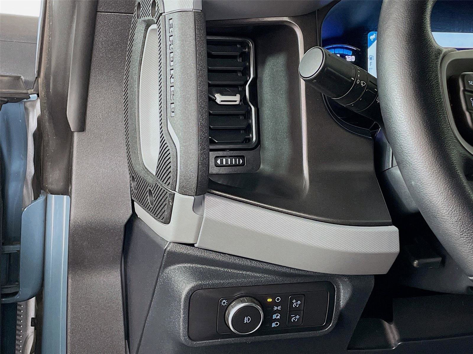 Used 2021 Ford Bronco Big Bend image 13