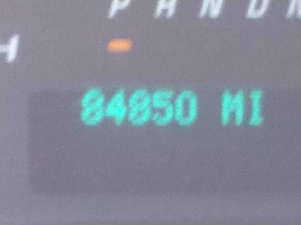 Used 2020 Chevrolet Express 2500 w/ Driver Convenience Package RWD image 5