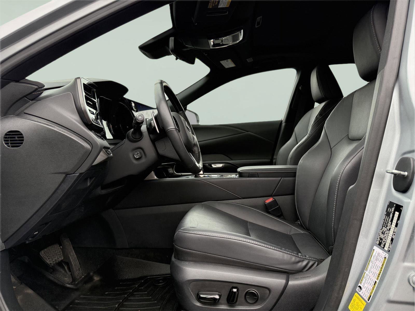 Certified 2023 Lexus RX 350 Premium Plus w/ Cold Area Package image 11