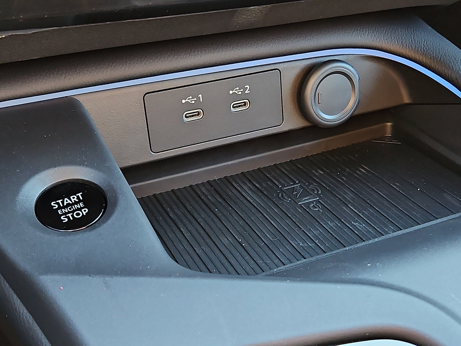 New 2026 Nissan Sentra SV w/ SV Convenience Package FWD image 18