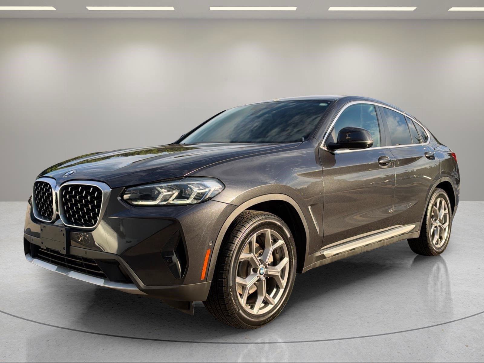 Used 2024 BMW X4 xDrive30i w/ Parking Assistance Package