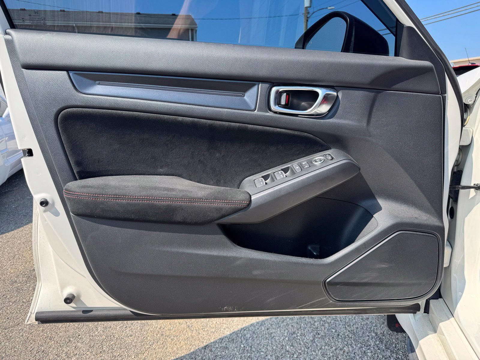 Used 2023 Honda Civic Type R image 11