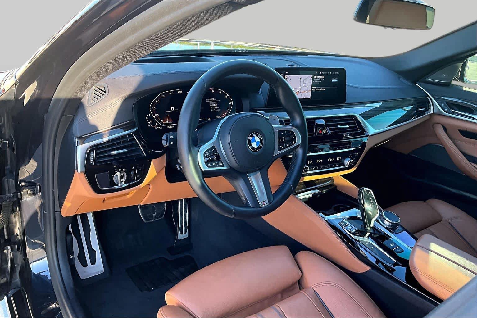 Used 2020 BMW M550i xDrive AWD/4WD image 17