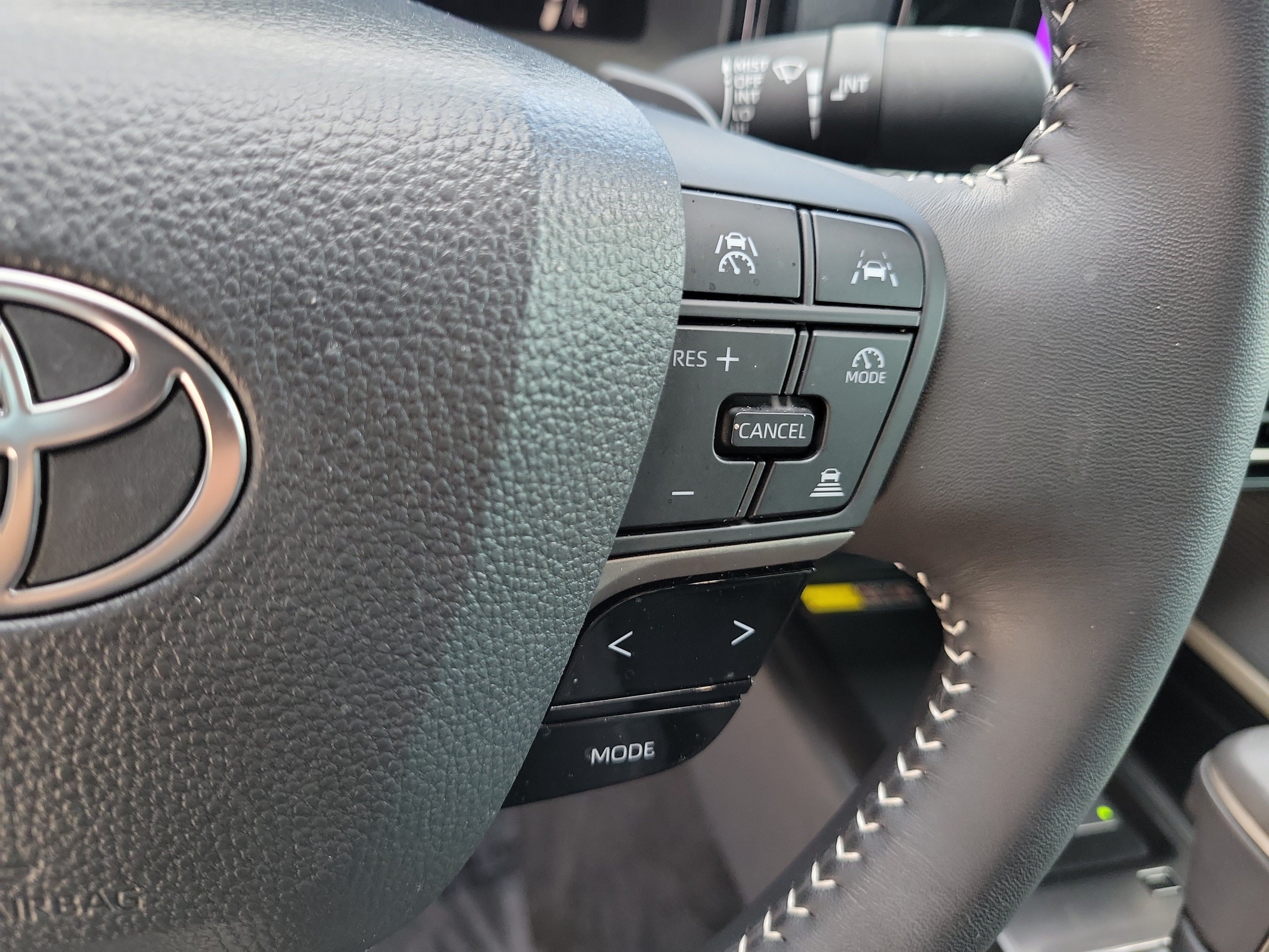Used 2026 Toyota Camry SE w/ Multimedia Upgrade Package FWD image 27