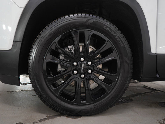 Used 2023 GMC Acadia SLT w/ Elevation Edition image 35