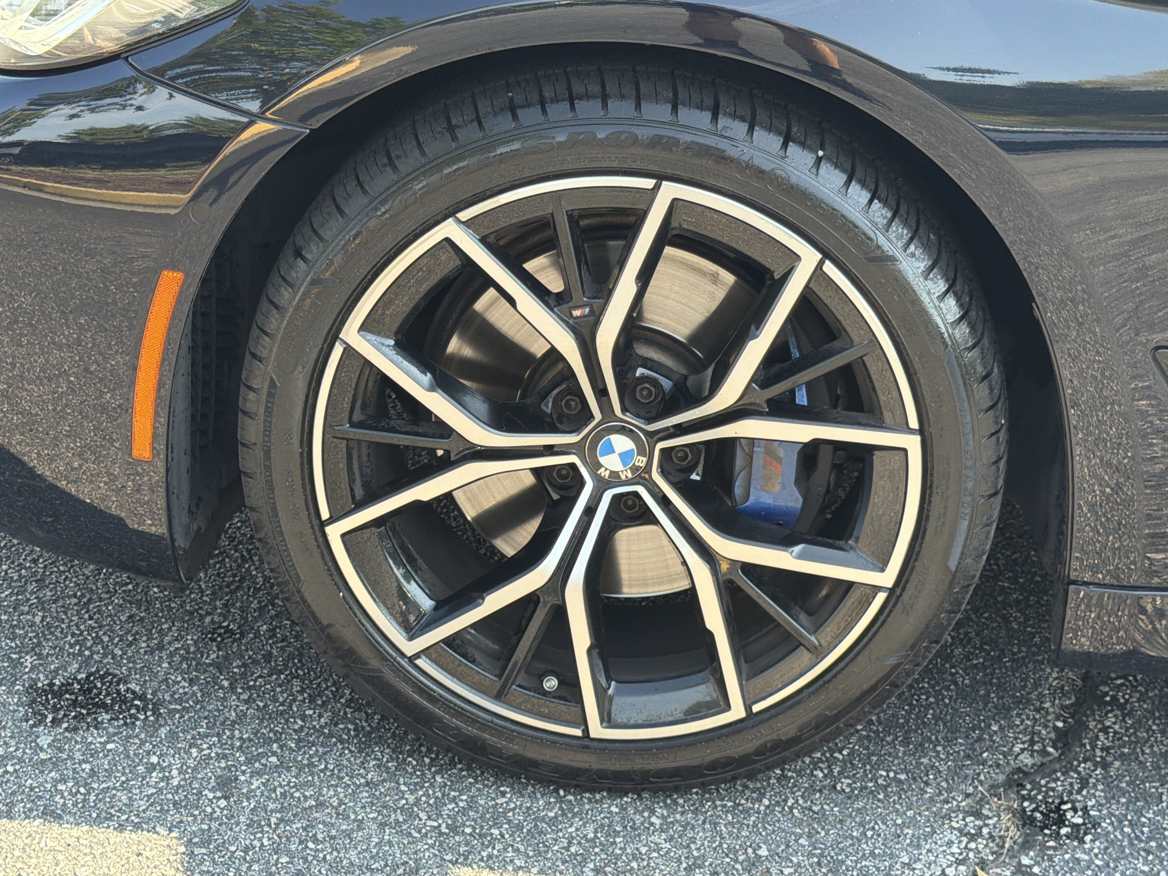 Certified 2023 BMW 530i w/ M Sport Package RWD image 29