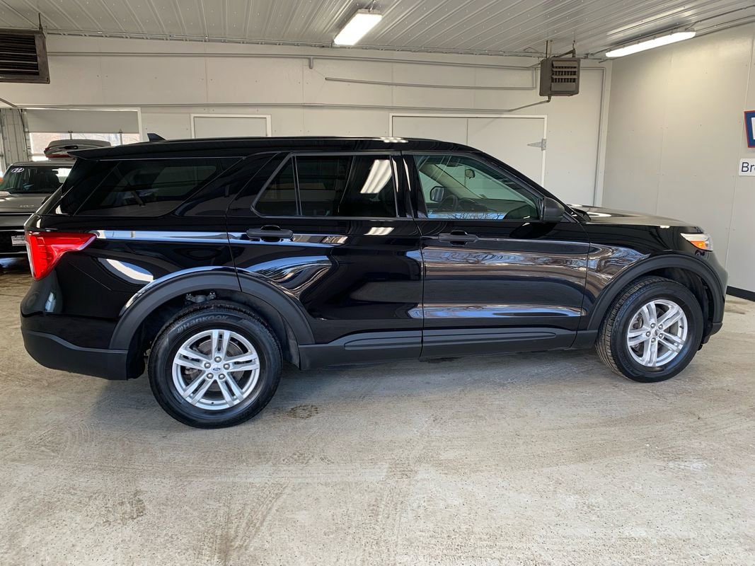 Used 2023 Ford Explorer 4WD image 10
