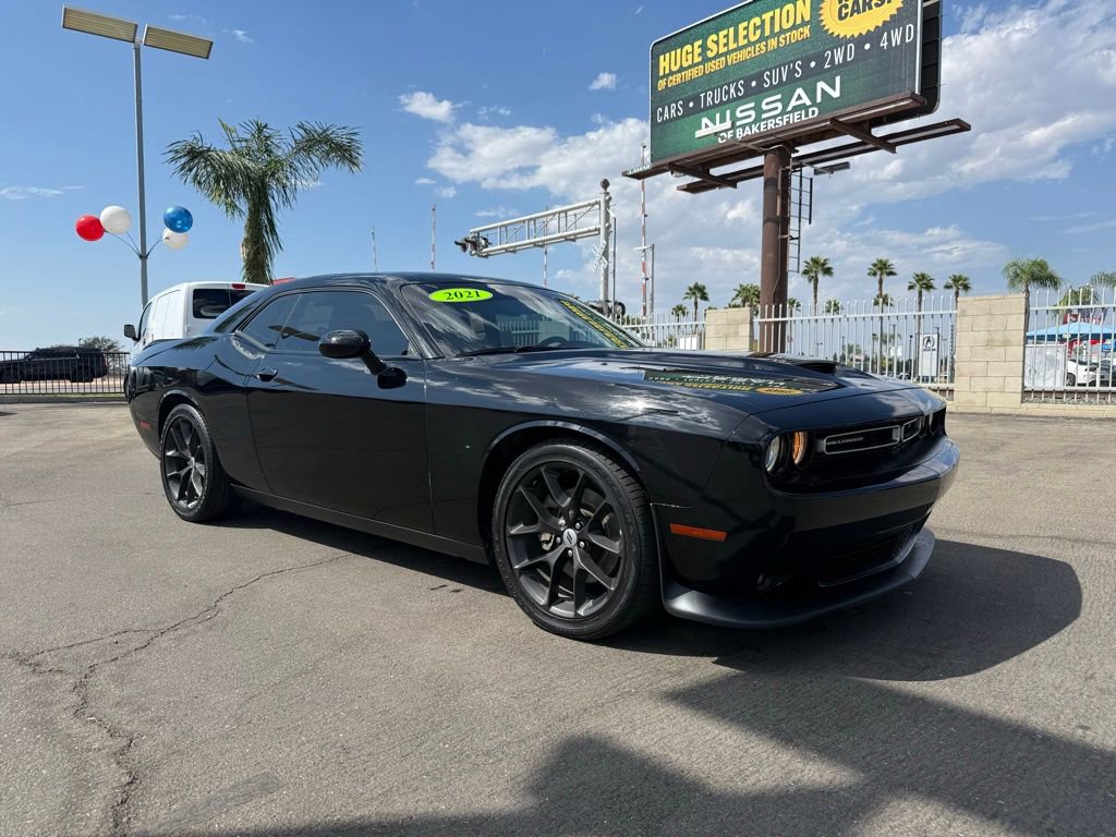 Used 2021 Dodge Challenger GT w/ Driver Convenience Group image 1