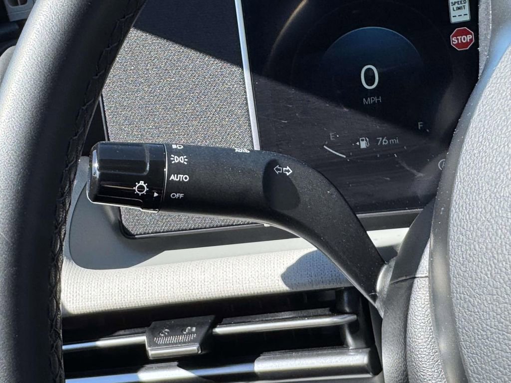 Used 2025 Hyundai Tucson SEL image 21