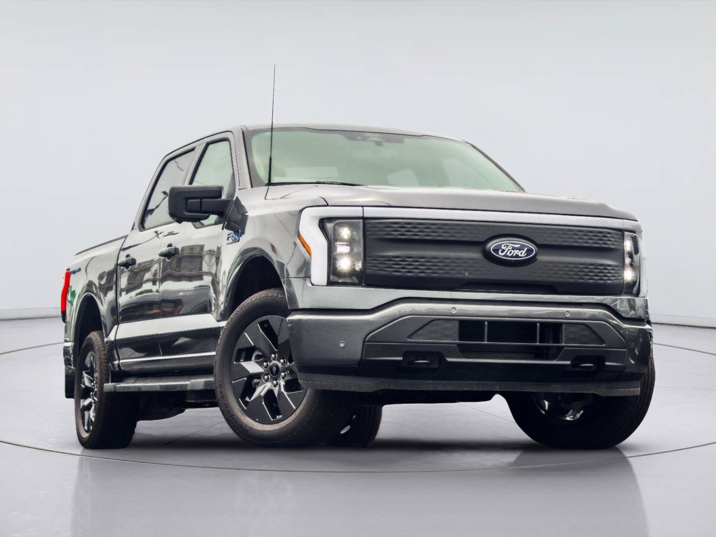Certified 2025 Ford F150 Lightning Flash AWD/4WD image 1