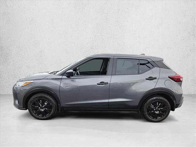 Used 2022 Nissan Kicks S image 9