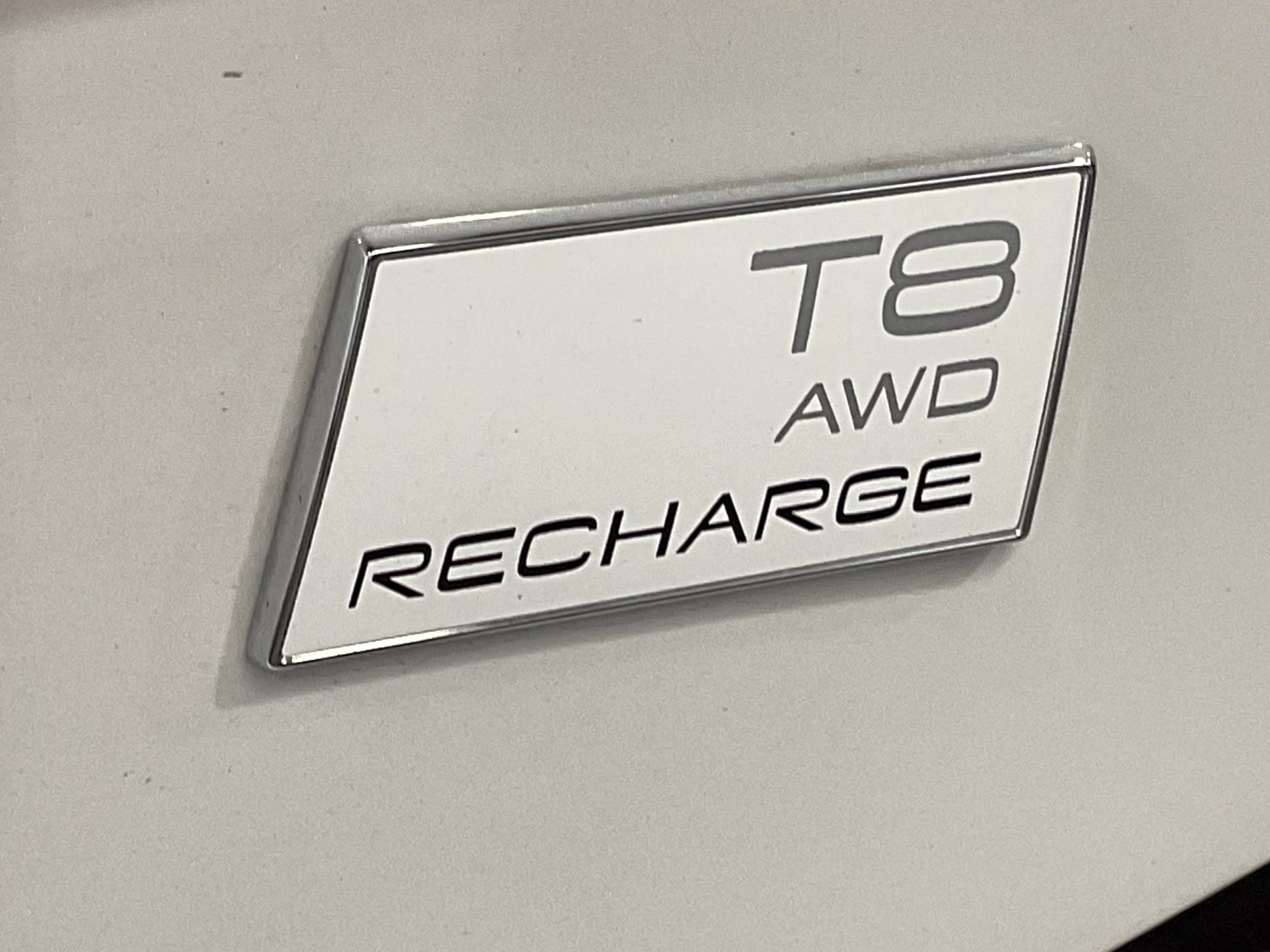 Used 2021 Volvo S60 T8 Inscription AWD/4WD image 8