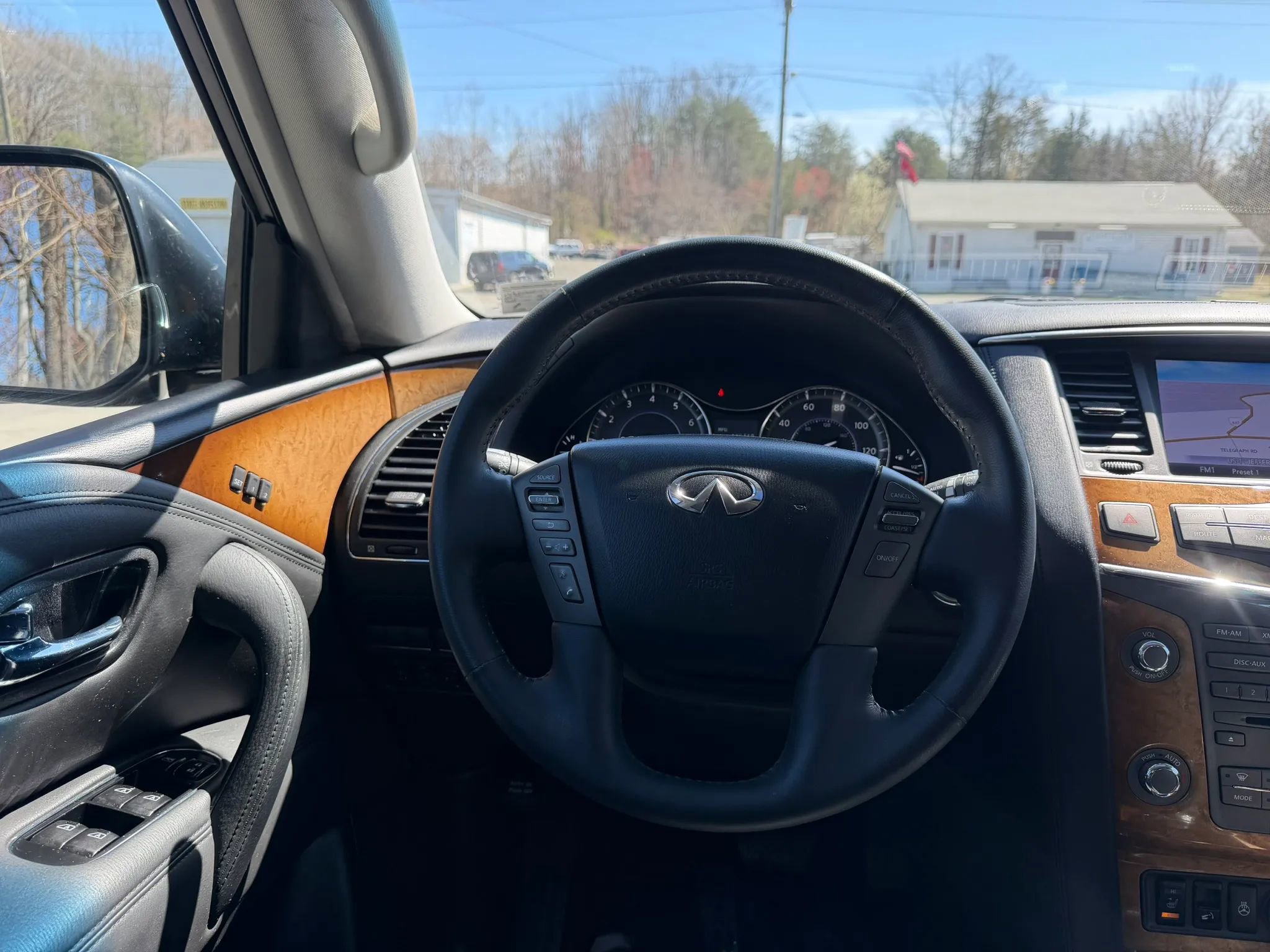 Used 2012 INFINITI QX56 4WD w/ Theater Pkg image 36