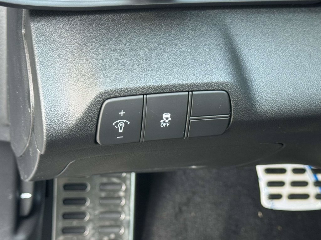 New 2026 Hyundai Elantra SEL Sport Premium FWD image 24