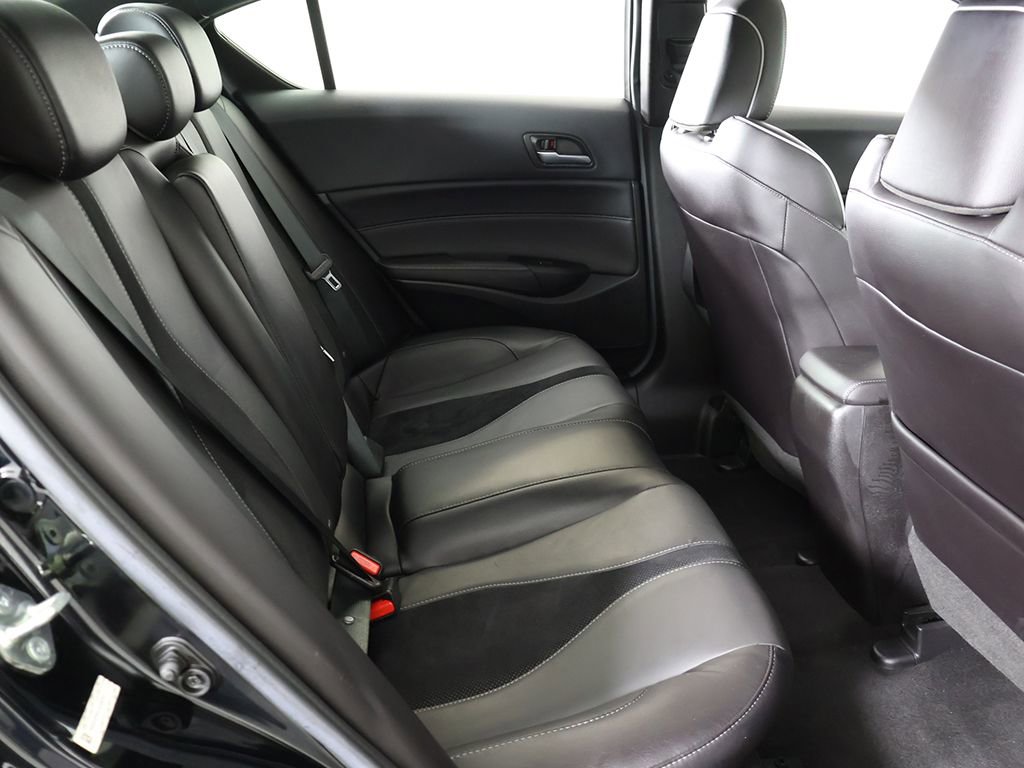 Used 2020 Acura ILX w/ Premium & A-SPEC Package image 36