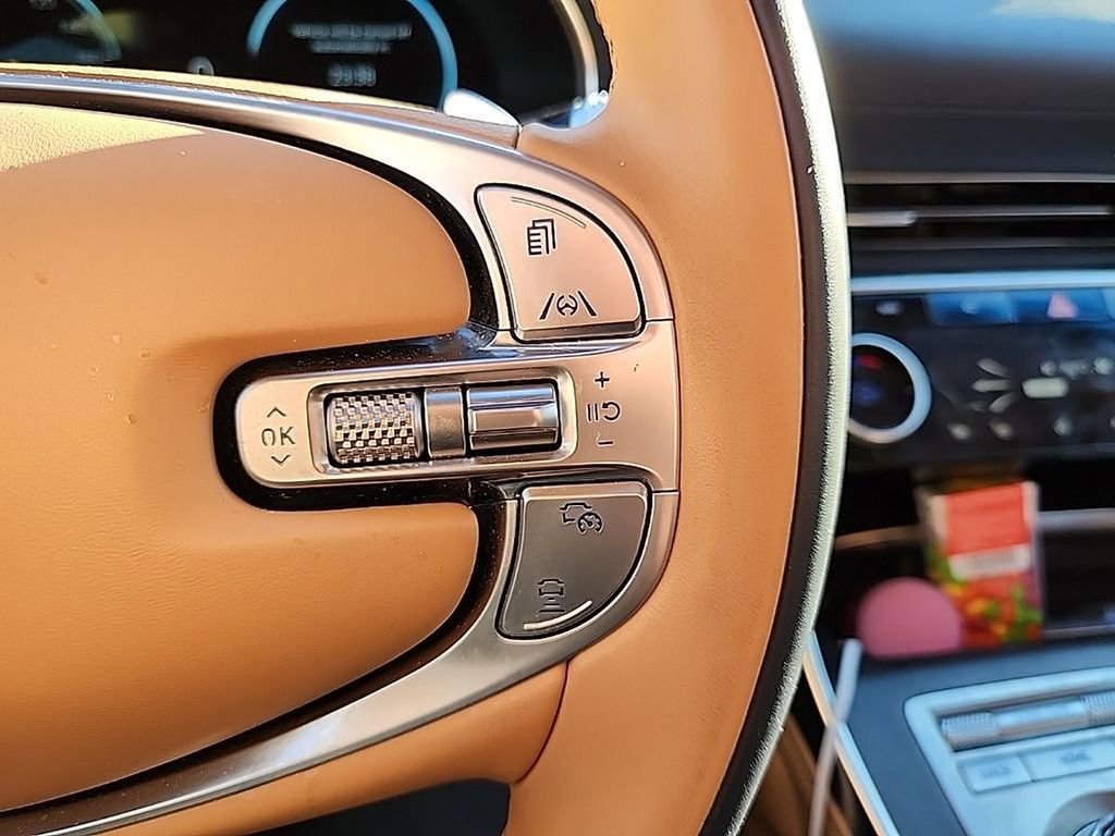 Used 2023 Genesis GV80 3.5T w/ Prestige Package image 9