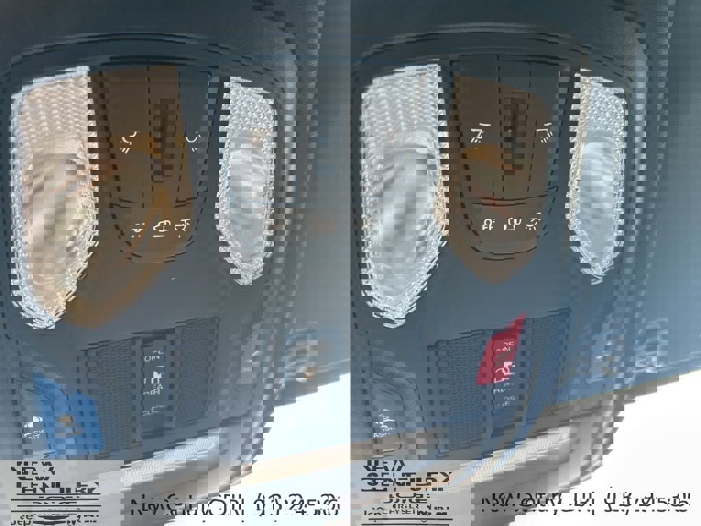 Used 2023 RAM 1500 Big Horn AWD/4WD image 36