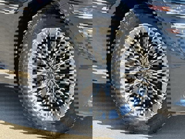 Used 2023 Genesis G80 2.5T image 33