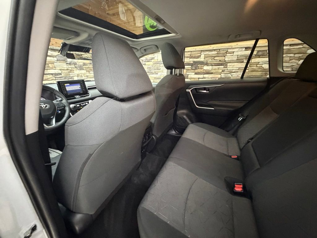 Used 2020 Toyota RAV4 XLE w/ Convenience Package image 26