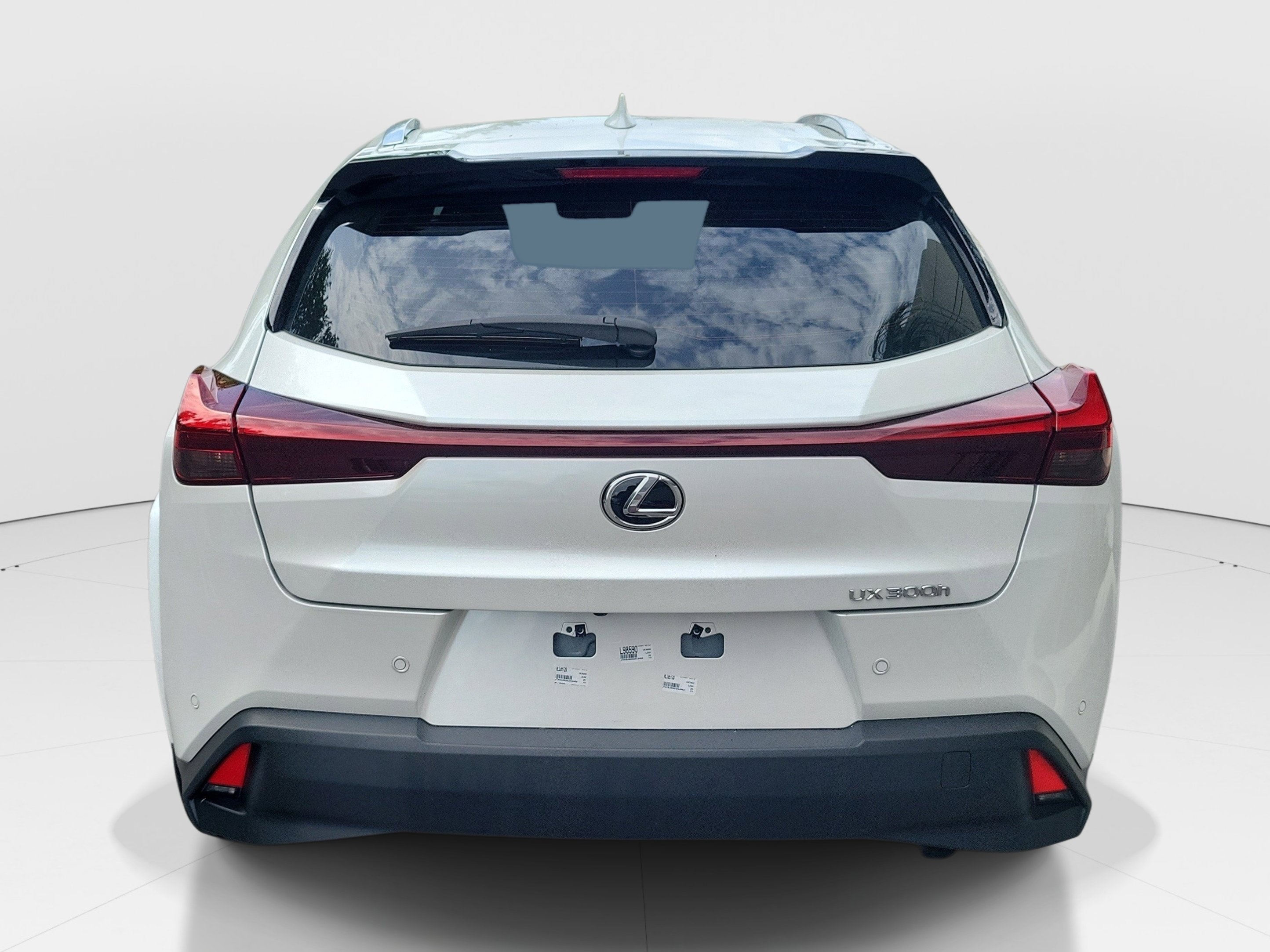 Used 2025 Lexus UX 300h FWD w/ Accessory Package (Z2) image 5