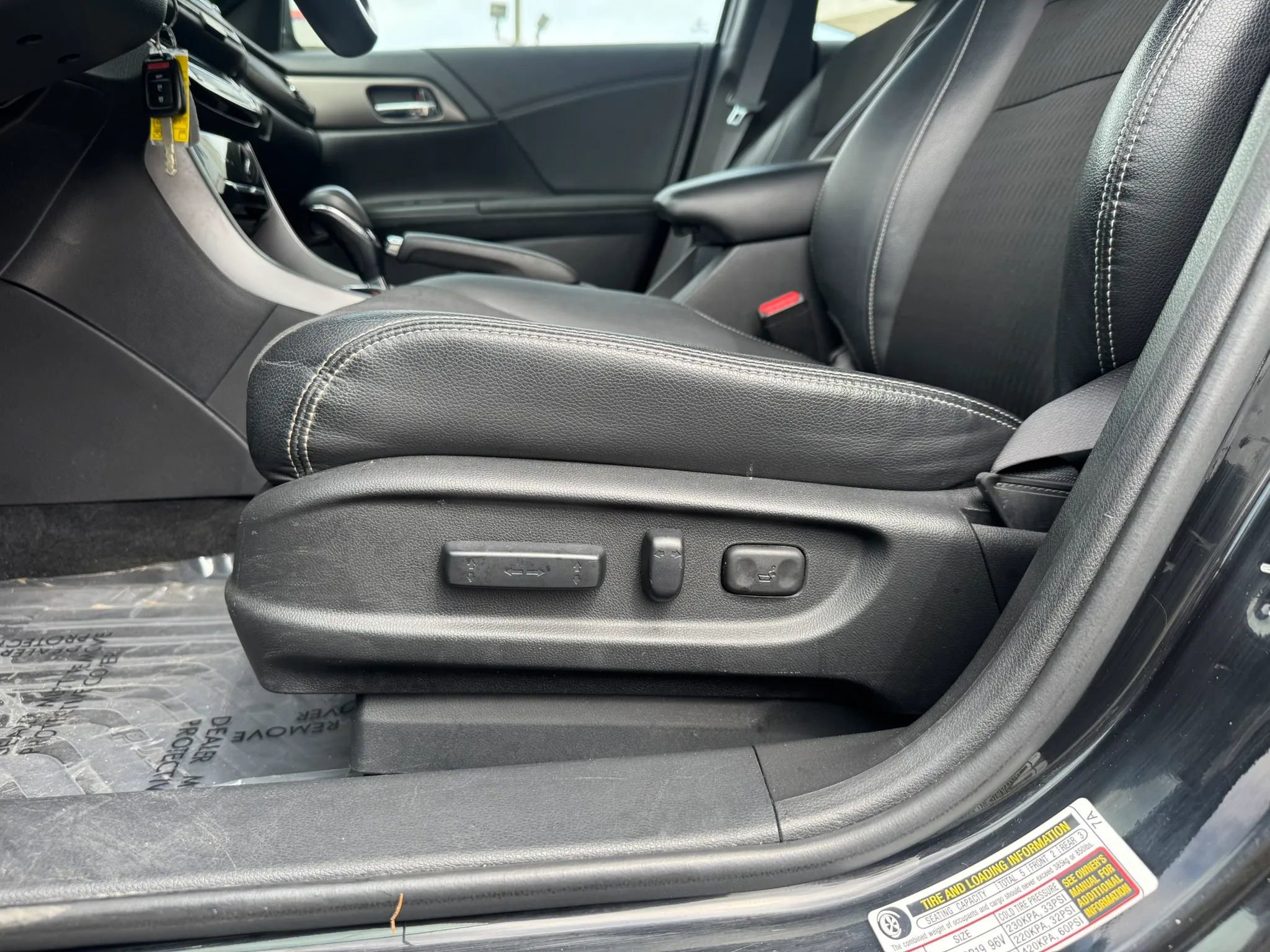 Used 2017 Honda Accord Sport image 20