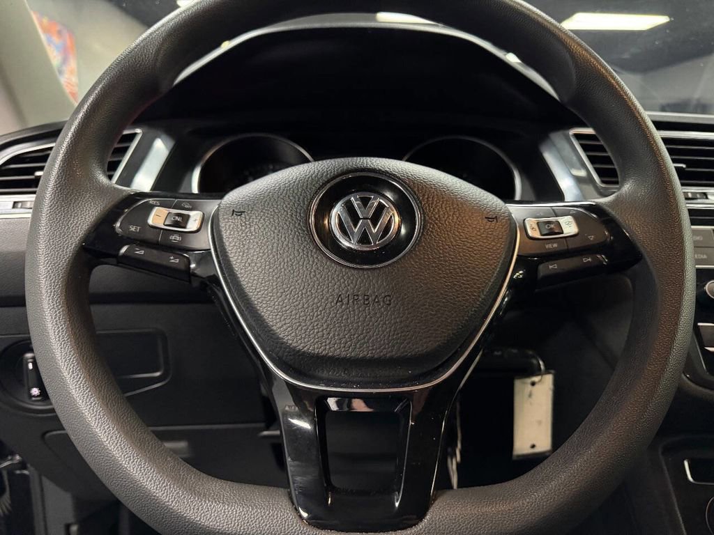 Used 2019 Volkswagen Tiguan S FWD image 22