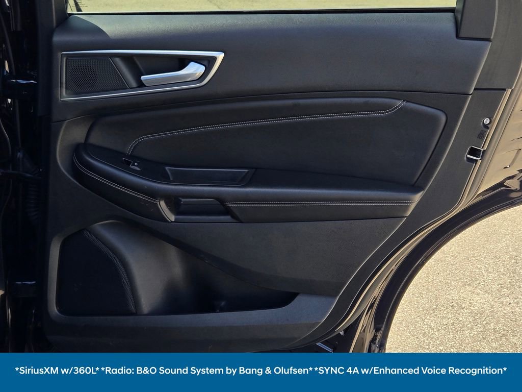 Used 2022 Ford Edge Titanium image 14