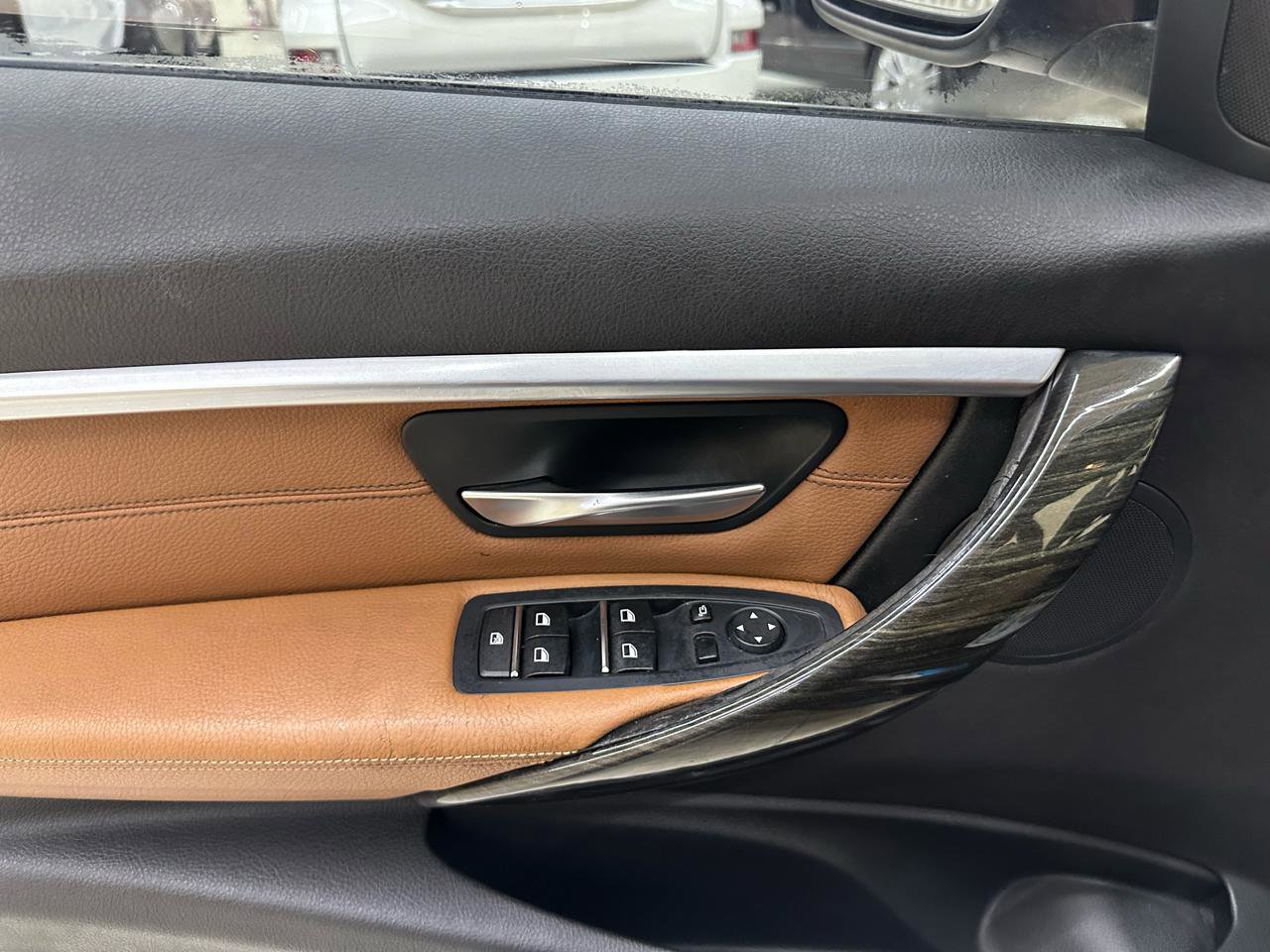 Used 2016 BMW 328i Sedan RWD image 15