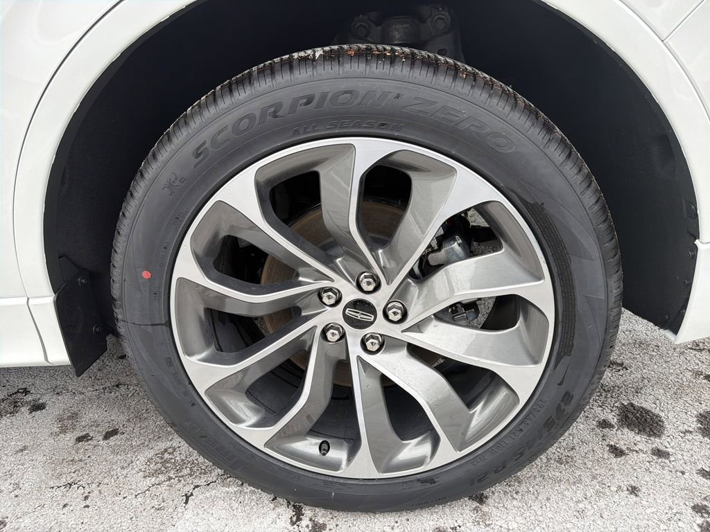 New 2026 Lincoln Aviator Premiere w/ Jet Appearance Package image 13